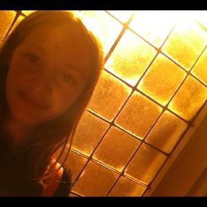 Meet your Posher, Kaela